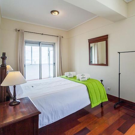 Deluxe Marina Apartment Ponta Delgada  Bagian luar foto