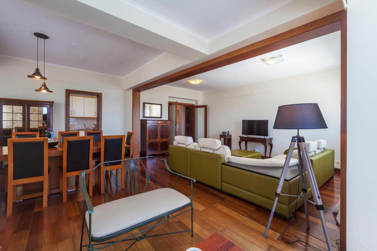 Deluxe Marina Apartment Ponta Delgada  Bagian luar foto