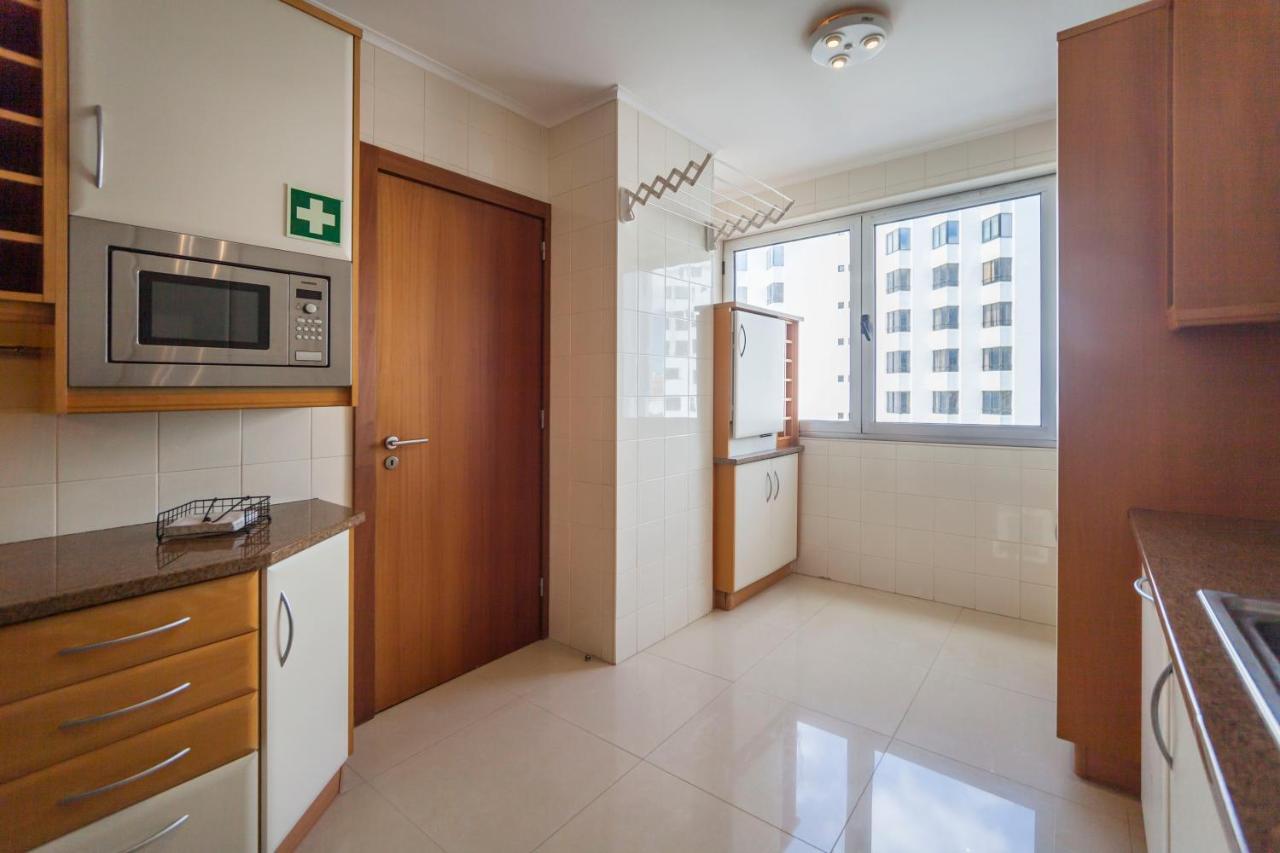 Deluxe Marina Apartment Ponta Delgada  Bagian luar foto