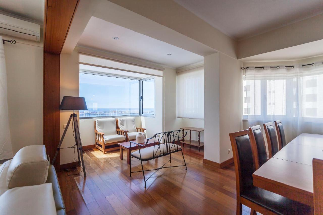 Deluxe Marina Apartment Ponta Delgada  Bagian luar foto
